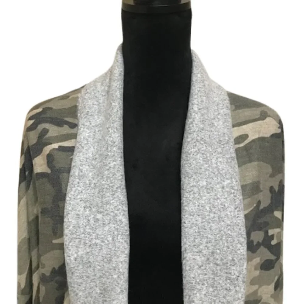 NWT Women's Be Bold Camouflage French Terry Open Front Cardigan Sweater